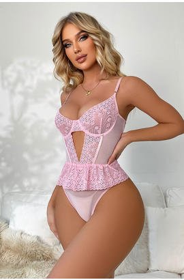 Body sexy décolleté profond à volants volants, découpe